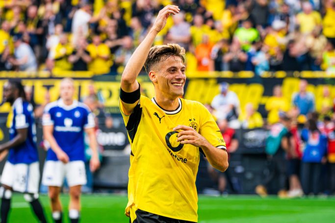 Giannis Konstantelias Torjubel BVB Giannis Konstantelias jubelt nach seinem Tor zum 2:0 gegen den HSV