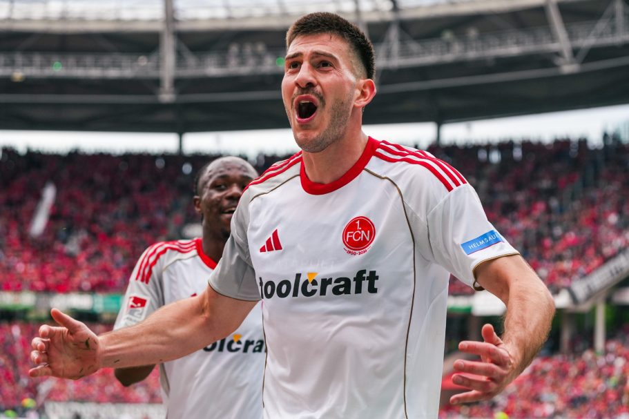 Torjubel Luka Lochoshvili 1. FC Nürnberg