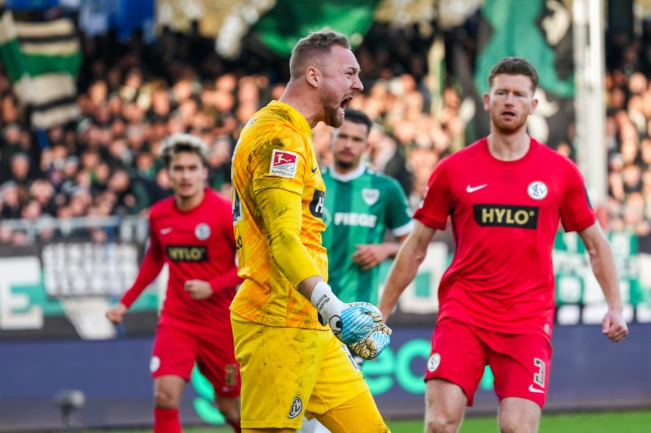 Jubel von Nicolas Kristof von SV Elversberg im Spiel gegen Preußen Münster am 21.12.2025 im LVM-Preußenstadion