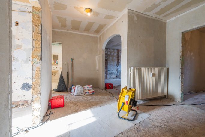 Immobilienfoto eines Rohbaus Foto eines Rohbaus im Rahmen von einem Renovierungsprojekt eines Bauunternehmens